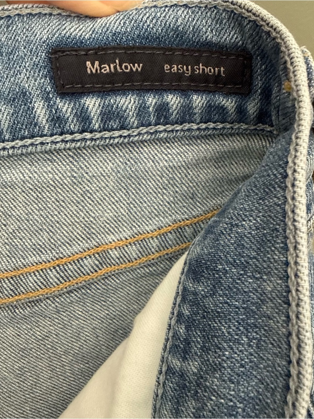 Citizens Of Humanity Marlow Easy Denim Shorts - Picture 9 of 10